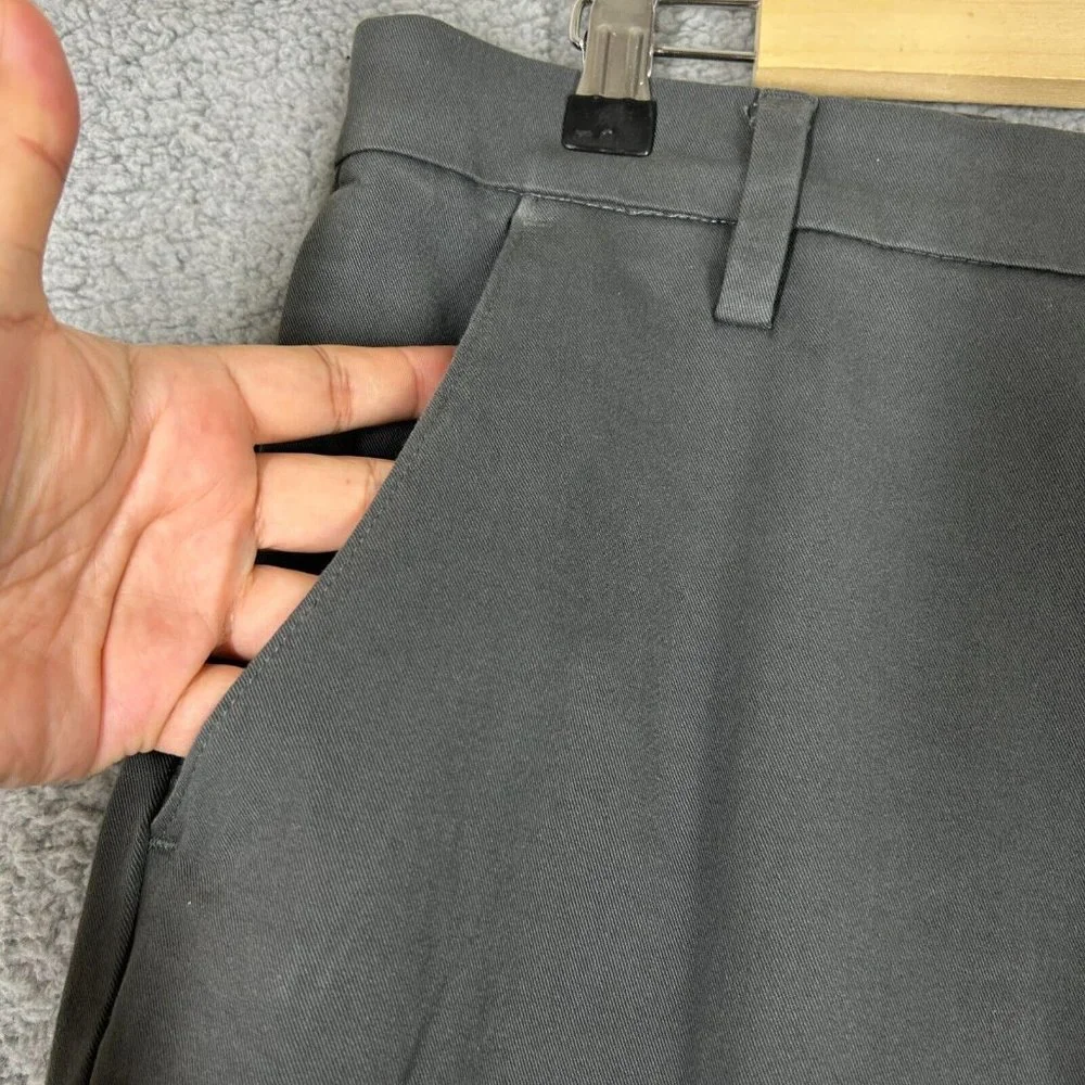 Dockers Men's 34 x 29 Pants Stretch Chino Straight Leg Casual Office Comfort